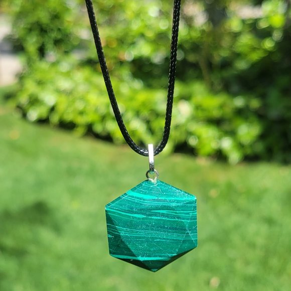 Malachite Crystal Pendants - Picture 4 of 8
